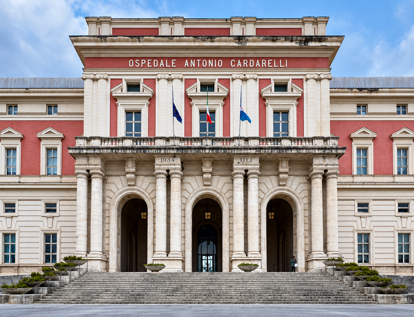 Cardarelli Napoli prima tappa del tour nei reparti oncologici per l’umanizzazione delle cure